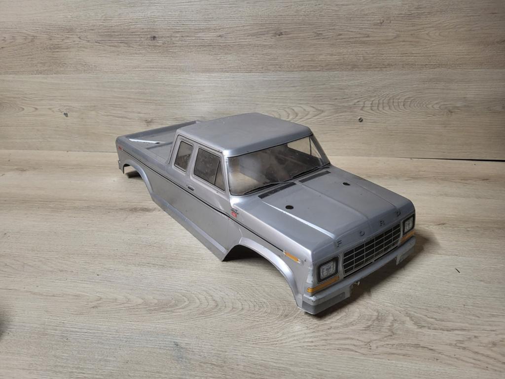 Hpi savage body 1/8, Hobby en Vrije tijd, Ophalen of Verzenden, Zo goed als nieuw, Onderdeel, Nitro