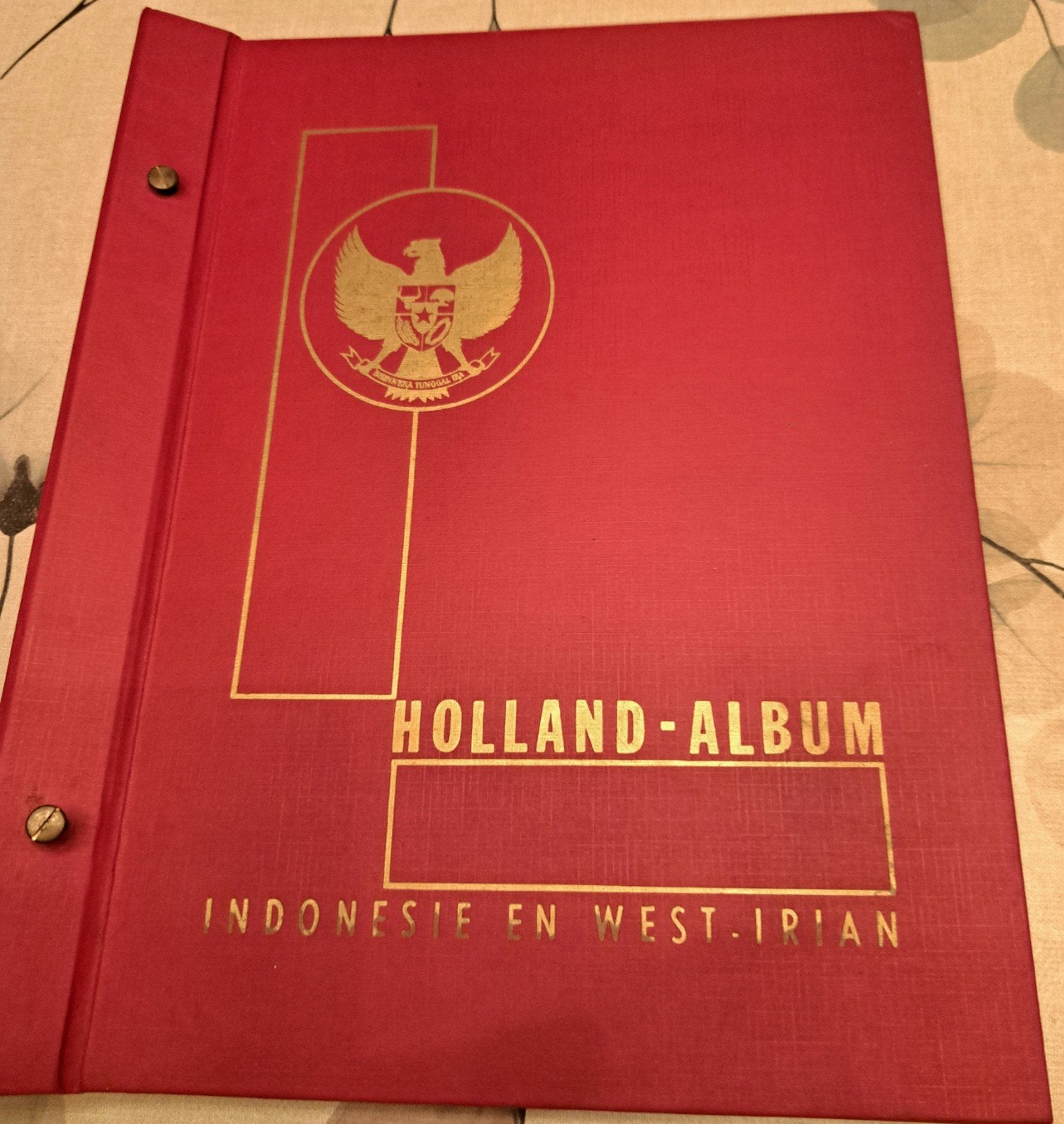 Holland Album. Indodenië en west Iran, Postzegels en Munten, Postzegels | Toebehoren, Ophalen of Verzenden, Verzamelalbum