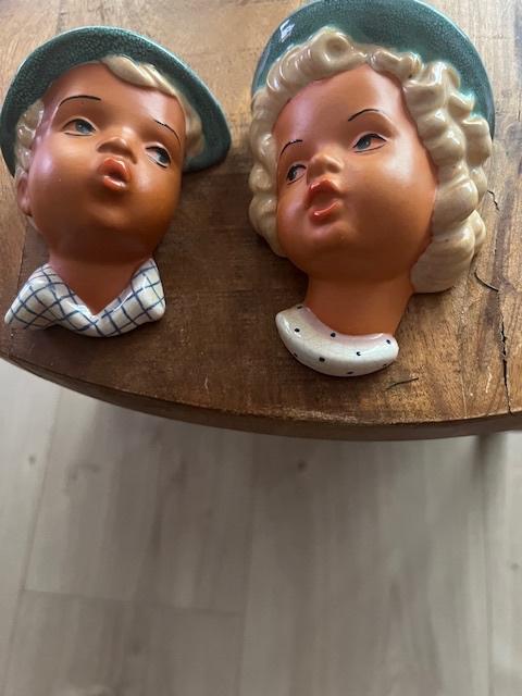 VINTAGE WAND MASKEN  VON HEIDI UND  PETER, Ophalen of Verzenden, Zo goed als nieuw