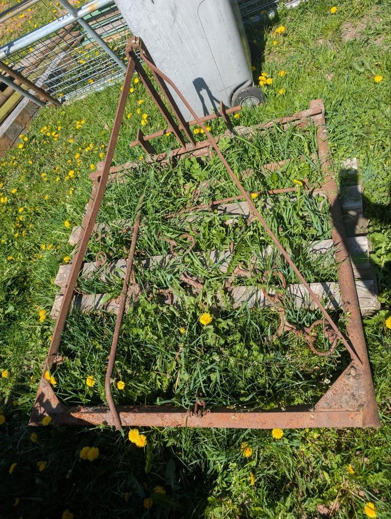 Weidesleep minitractor, Ophalen