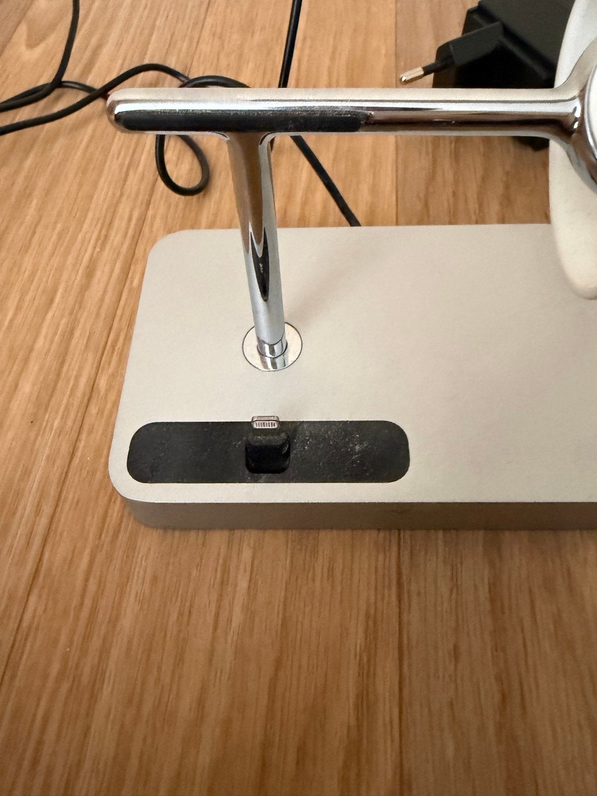 Belkin Valet Charge Dock Apple Watch & iPhone, Telecommunicatie, Mobiele telefoons | Telefoon-opladers, Gebruikt, Lightning, Oplaadstation