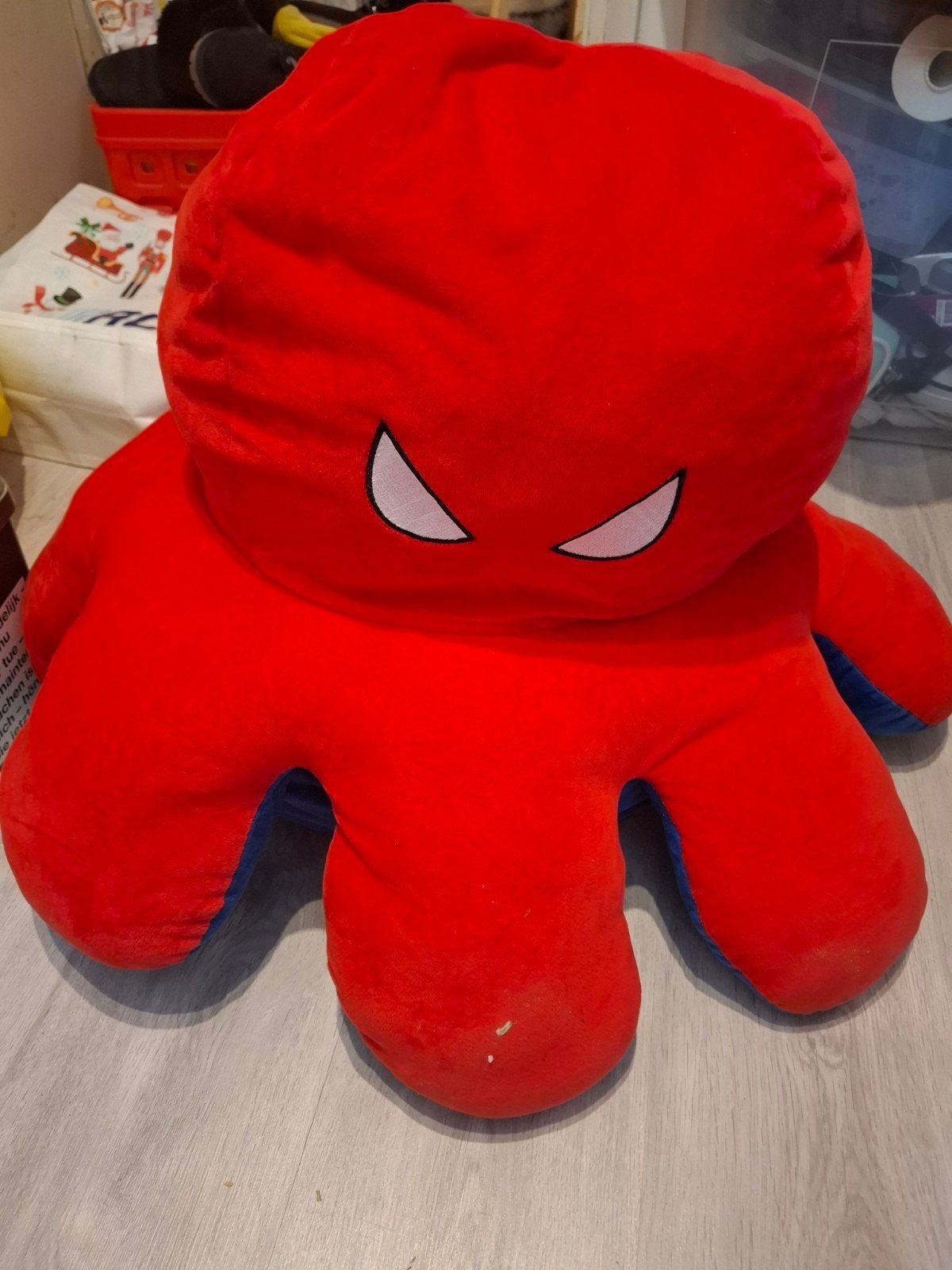 Grote omkeerbare octopus knuffel (rood/blauw), Kinderen en Baby's, Ophalen, Gebruikt, Overige typen, Middelgroot (20 tot 80 cm)