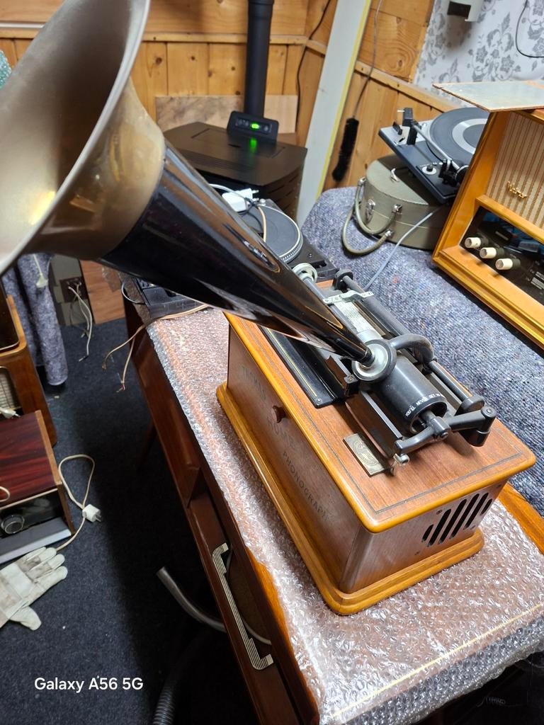 Phonograph uit verzameling in nette staat., Antiek en Kunst, Antiek | Tv's en Audio, Ophalen of Verzenden
