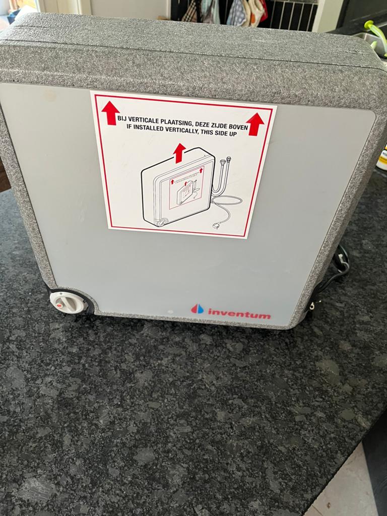 Plintboiler Inventum, 10 ltr, 6 bar, Doe-het-zelf en Verbouw, Geisers en Boilers, Gebruikt, 6 t/m 10 jaar oud, Minder dan 20 liter