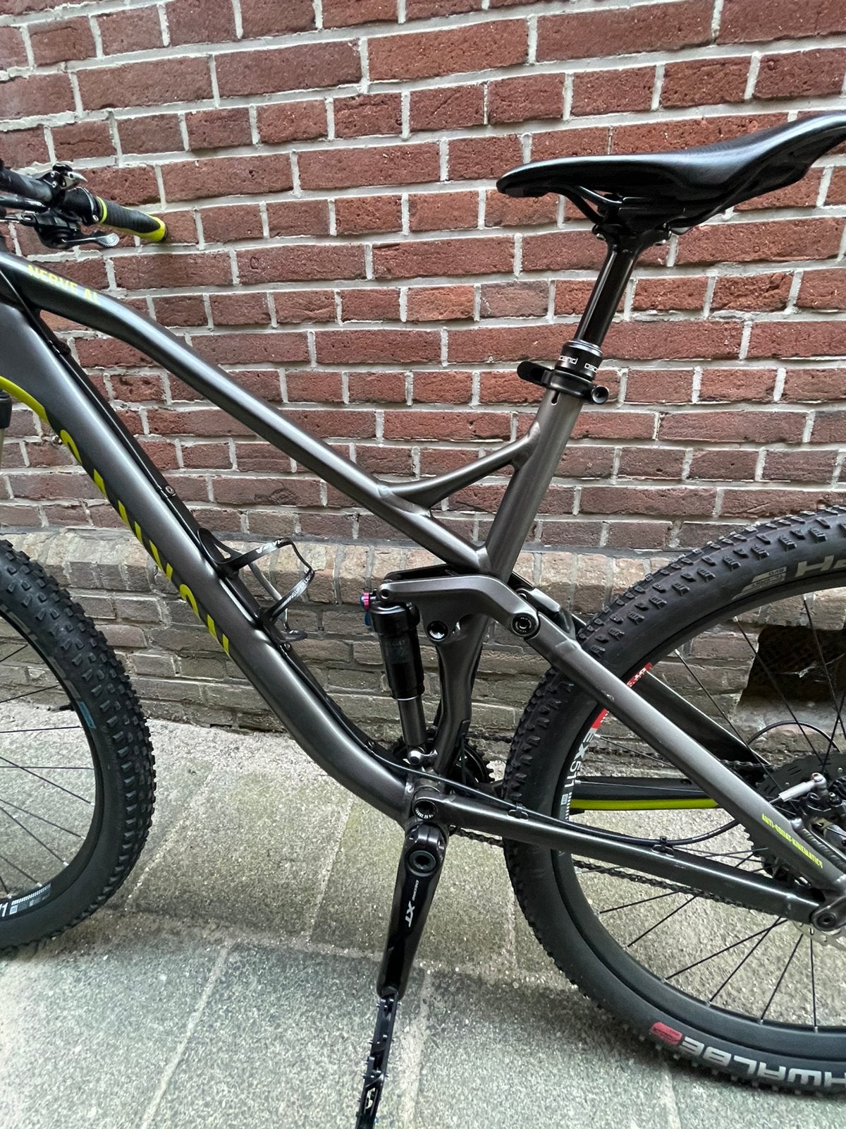 Canyon Nerve AL8.0 | Dt Swiss 27,5 tubless | Shimano deore, Fully, Ophalen, Zo goed als nieuw, Overige merken