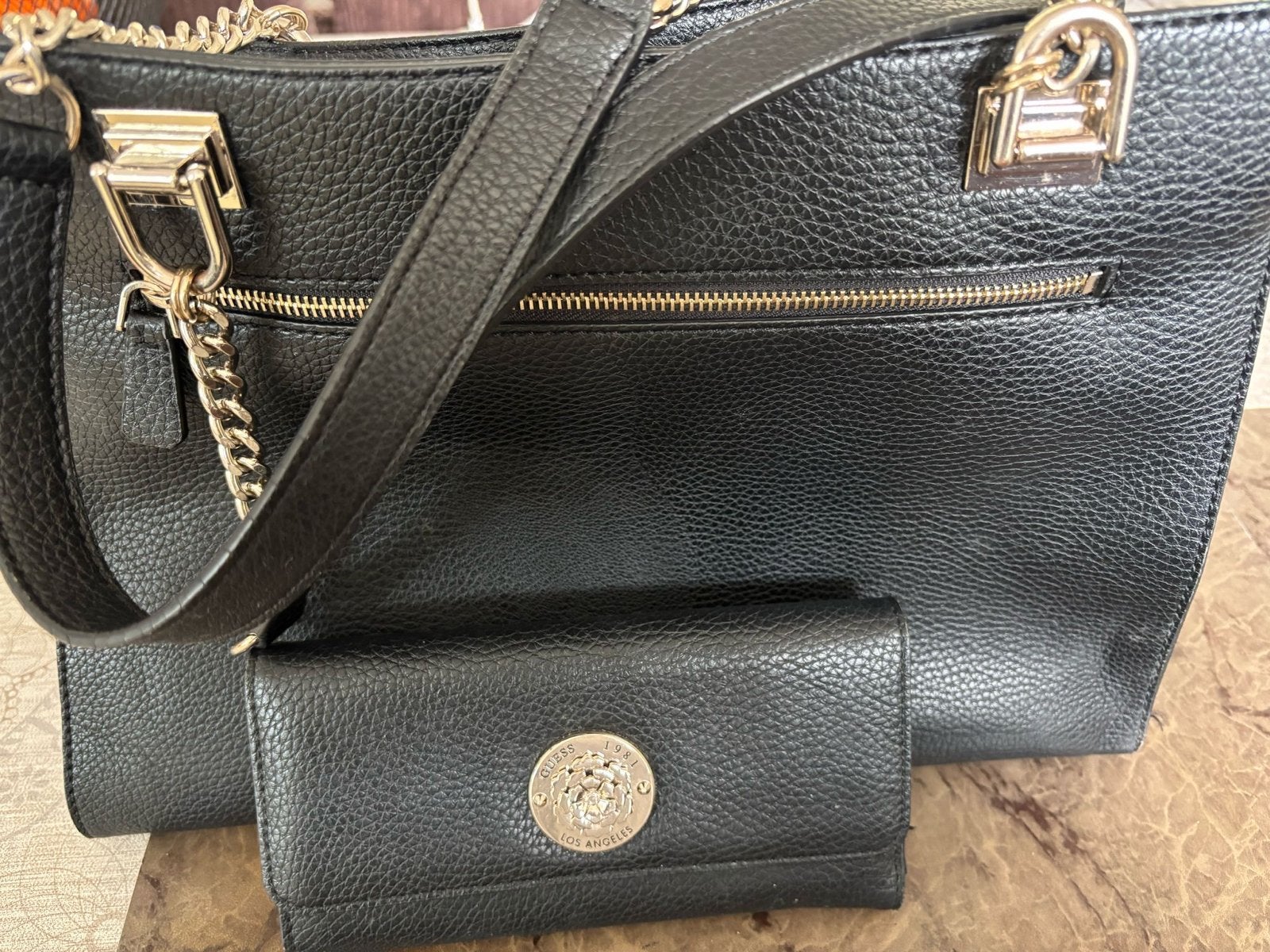Guess tas met portemonnee, Sieraden, Tassen en Uiterlijk, Ophalen of Verzenden, Gebruikt, Zwart, Handtas