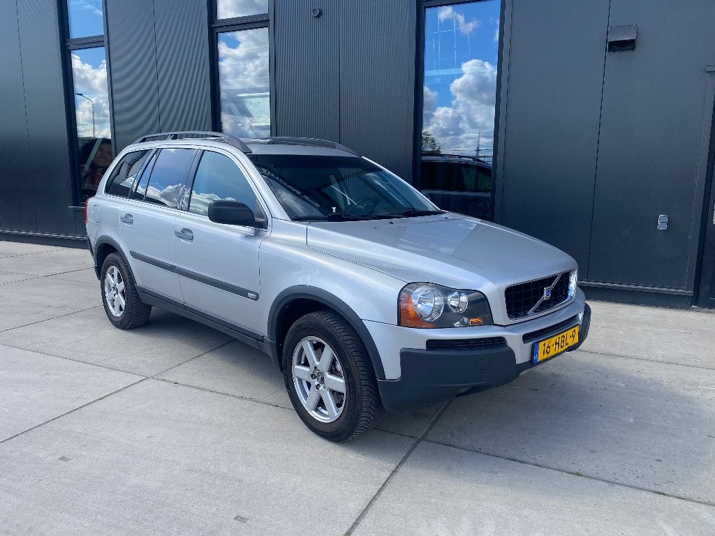 Volvo XC90 2004 Grijs 2.5 T, Auto's, Volvo, Zwart, 7 stoelen, Bedrijf, 2250 kg