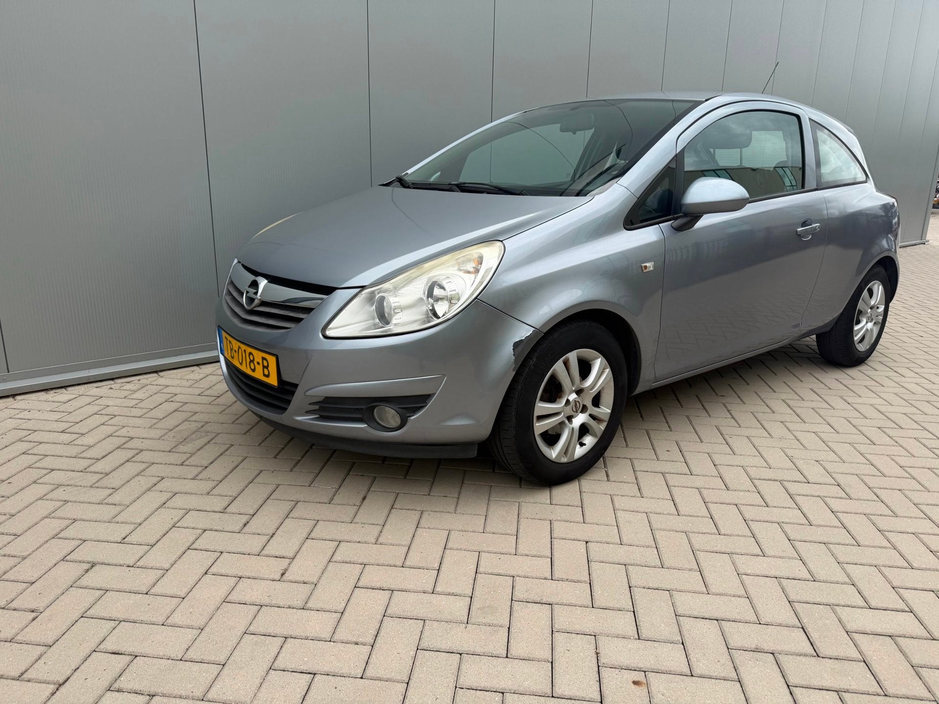 Opel Corsa 1.2-16V Edition, 450 kg, Bedrijf, Handgeschakeld, Metallic lak