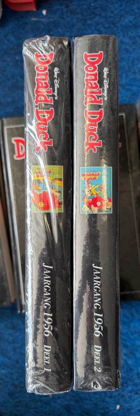 Donald Duck Facsimile Jaargang 1956 Deel 1 & 2 Nieuw Sealed, Boeken, Meerdere stripboeken, Ophalen of Verzenden, Zo goed als nieuw