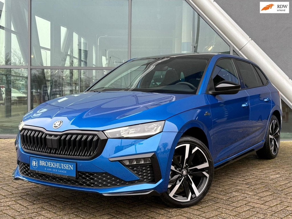 Skoda Scala 1.5 TSI Monte Carlo 150pk Automaat / Panoramadak, Auto's, Skoda, 4 cilinders, 150 pk, Blauw, Origineel Nederlands