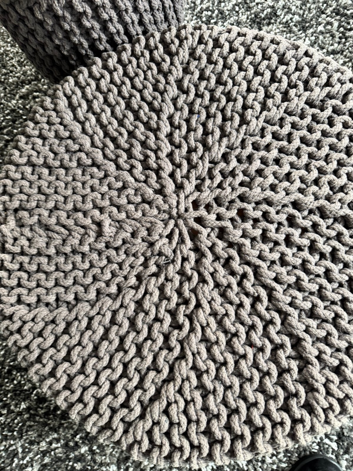 Set van 2 ronde tafeltjes / poefjes, Huis en Inrichting, Tafels | Bijzettafels, Minder dan 45 cm, Gebruikt, Rond, Ophalen of Verzenden