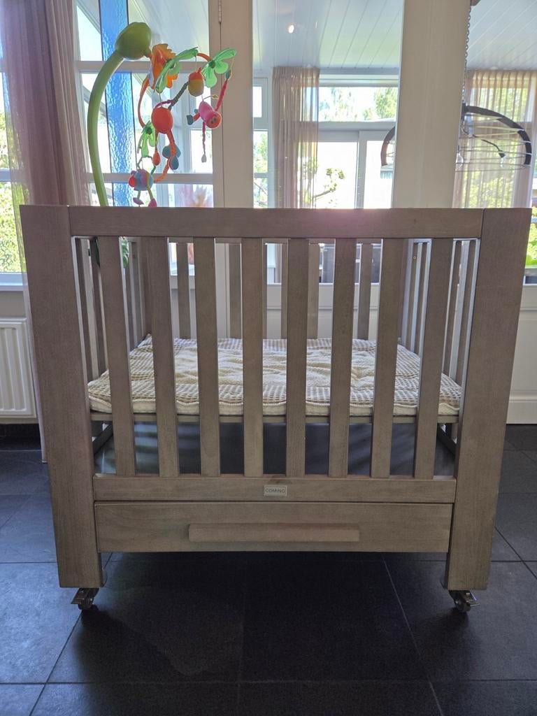 Verrijdbare Box met Lade en boxkleed, Baby Mobile -Grey Wash, Ophalen of Verzenden
