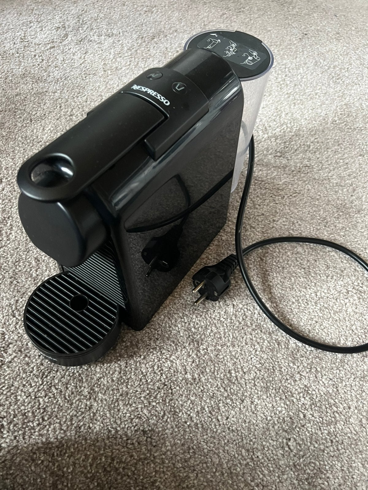 De'Longhi Nespresso Essenza Mini, Witgoed en Apparatuur, Ophalen, Zo goed als nieuw, Koffiemachine