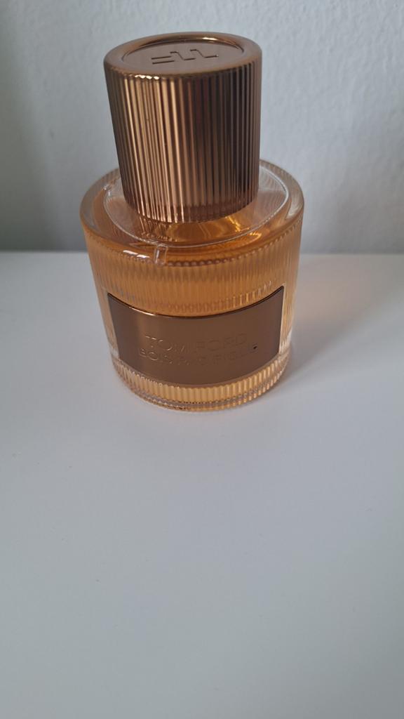 Tom Ford Bois Pacifique Eau de Parfum 50 ml, Sieraden, Tassen en Uiterlijk, Uiterlijk | Parfum, Ophalen of Verzenden, Zo goed als nieuw