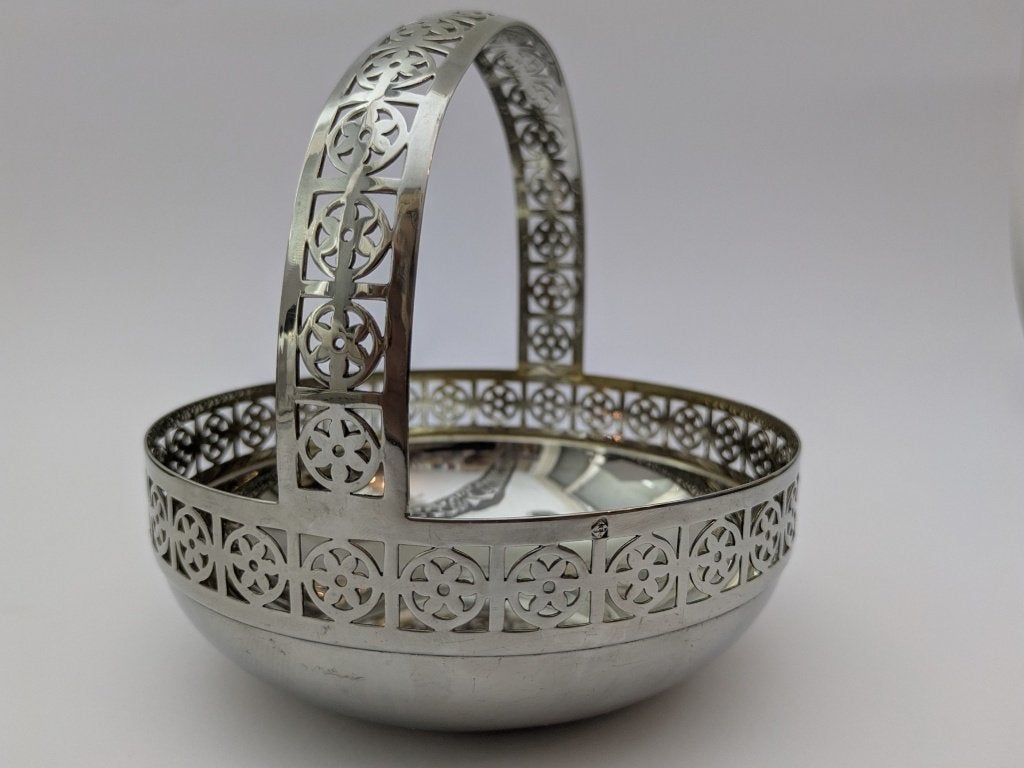 WMF mandje uit 1880-1920, 15*15 cm, Gebruikt, Mand, Rond, Ophalen of Verzenden