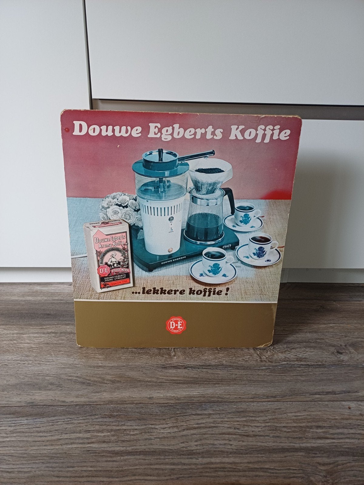 Douwe egberts reclamekarton/reclamebord/Toonbankreclame, Ophalen of Verzenden, Reclamebord