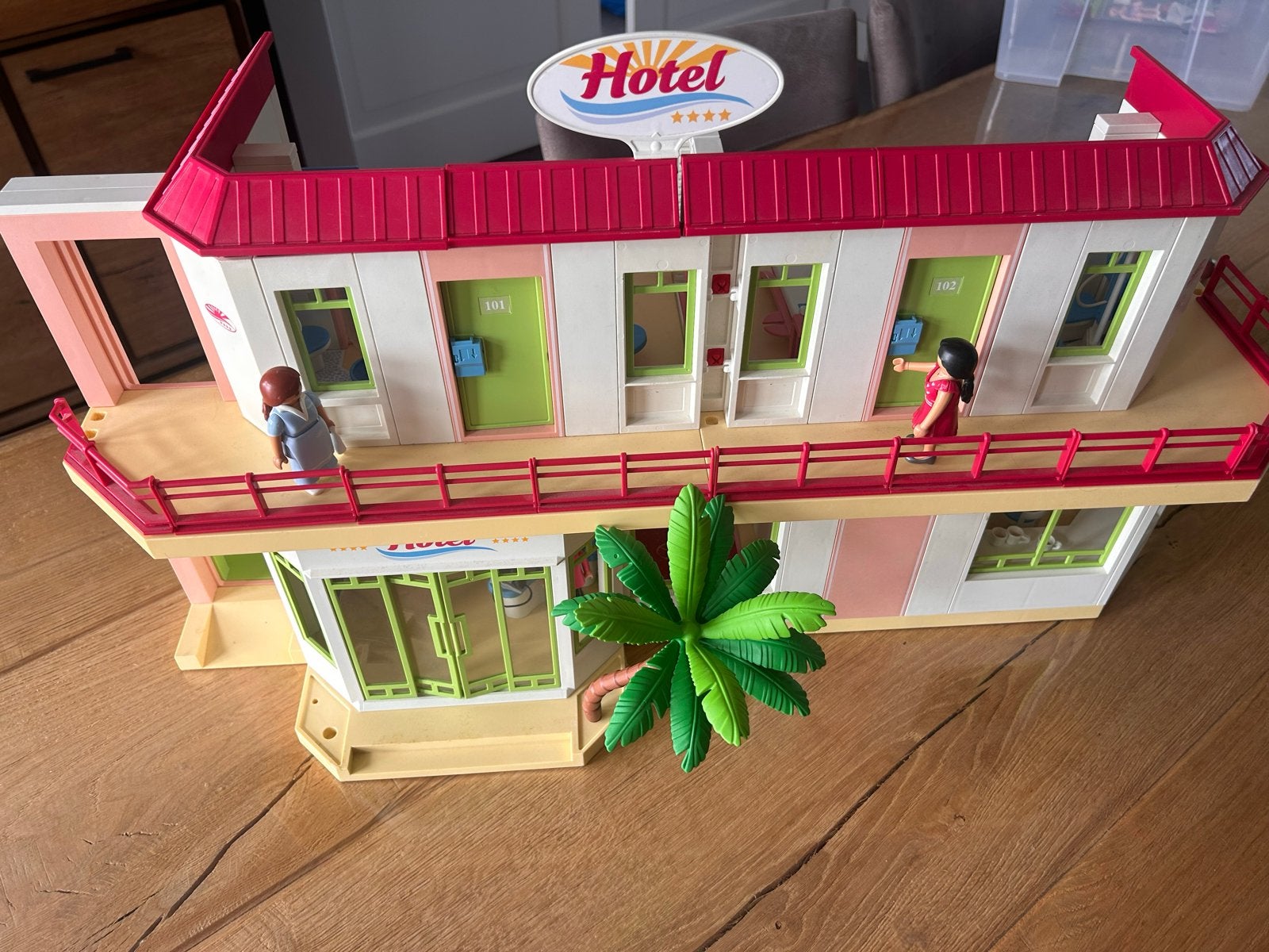 Playmobil Hotel met veel extra's, Kinderen en Baby's, Speelgoed | Playmobil, Ophalen, Gebruikt, Gebouw, Complete set