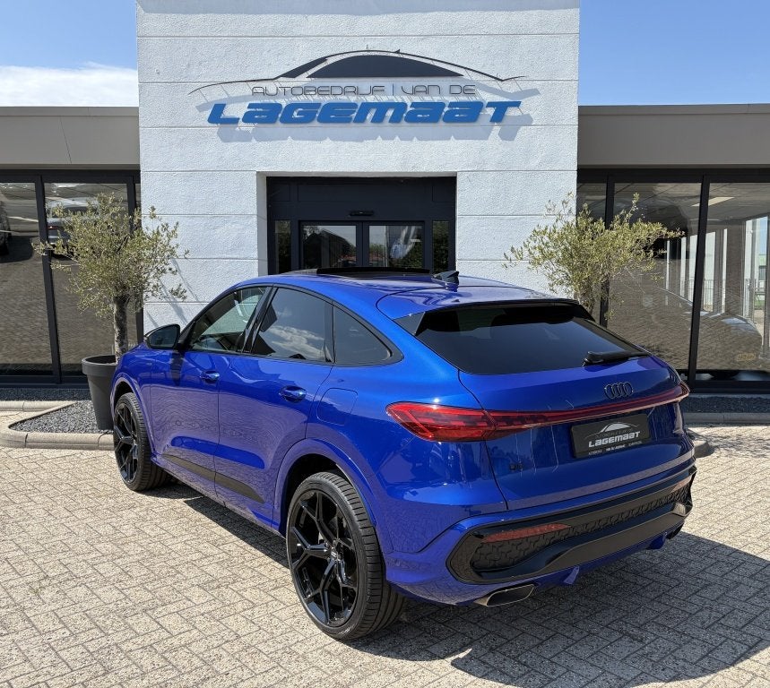 Audi Q5 Sportback 2.0 e-hybrid quattro 22 inch | PANO | S-Li, Gebruikt, Zwart, 4 cilinders, Blauw