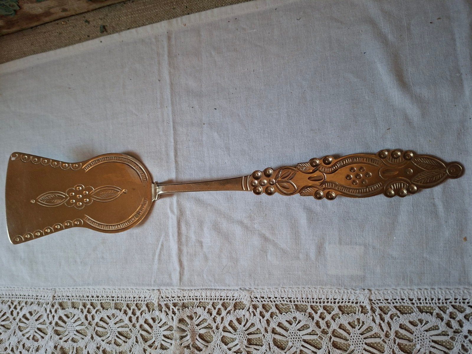 Prachtige Antieke Messing Serveerschep / Taartschep (30 cm), Ophalen of Verzenden