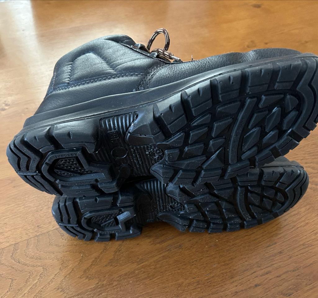 Zwarte werkschoenen maat 44, Ophalen of Verzenden, Zo goed als nieuw