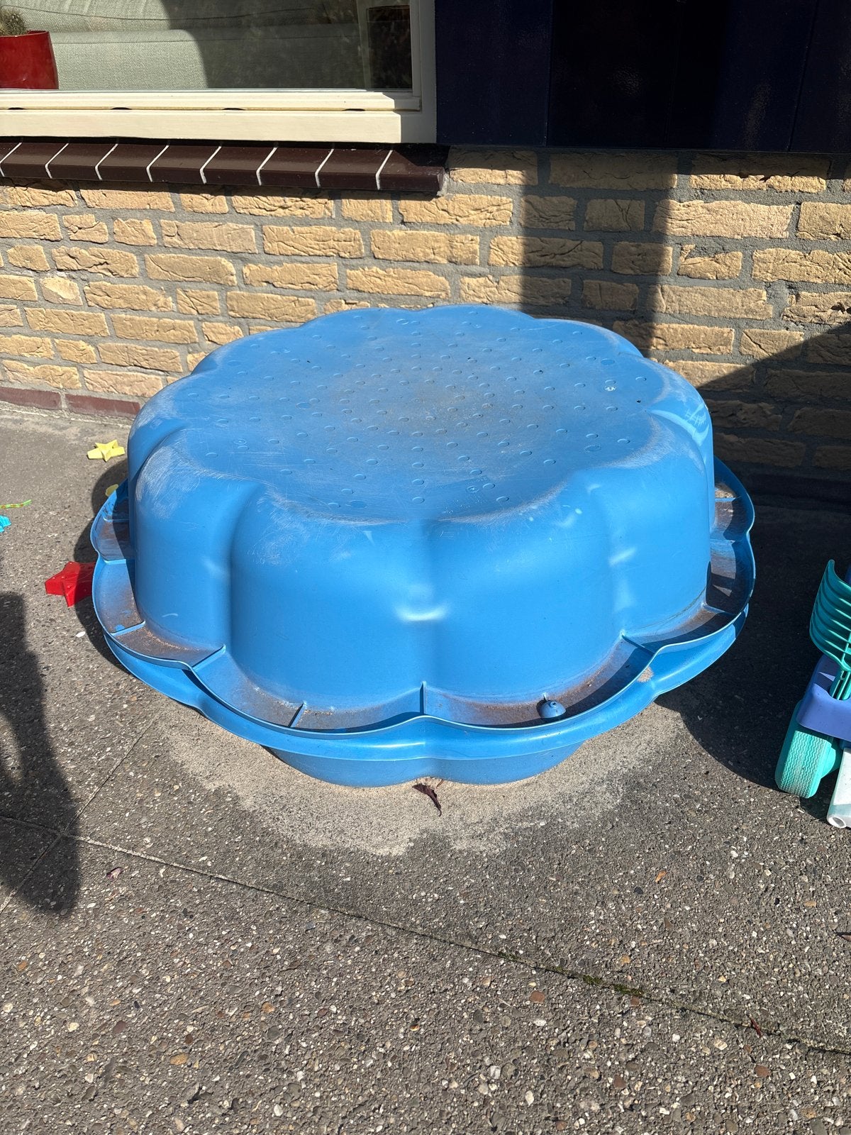 Blauwe zandbak in schelpvorm - gratis ophalen, Ophalen of Verzenden, Gebruikt