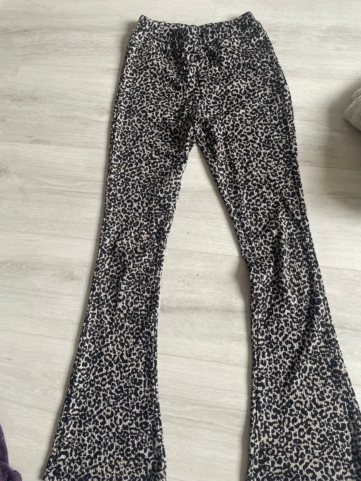 Luipaardprint flared broek, Ophalen, Zo goed als nieuw