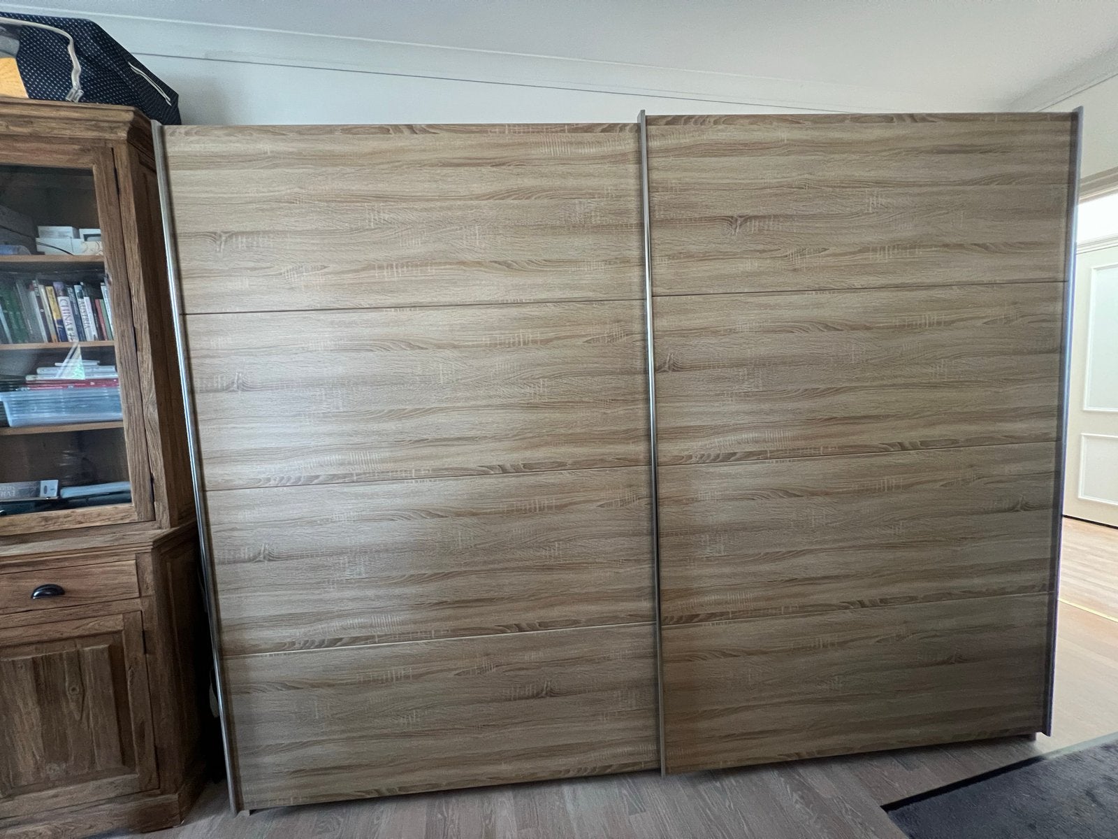 Eiche Sonomo Zweefdeurkast - Ruime kast met Easy Slide, Ophalen, 200 cm of meer, Zo goed als nieuw, 200 cm of meer