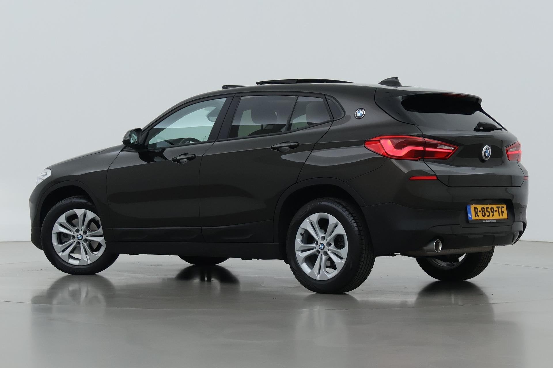 BMW X2 sDrive18i High Executive | Automaat | Panoramadak | L, Auto's, X2, Gebruikt, Euro 6, Bruin