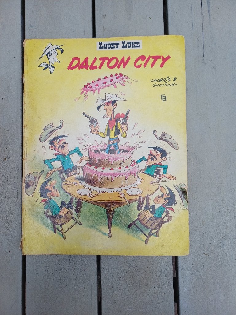 Lucky Luke, Dalton City, 1970, Boeken, Gelezen, Eén stripboek, Ophalen of Verzenden, Morris & Goscinny