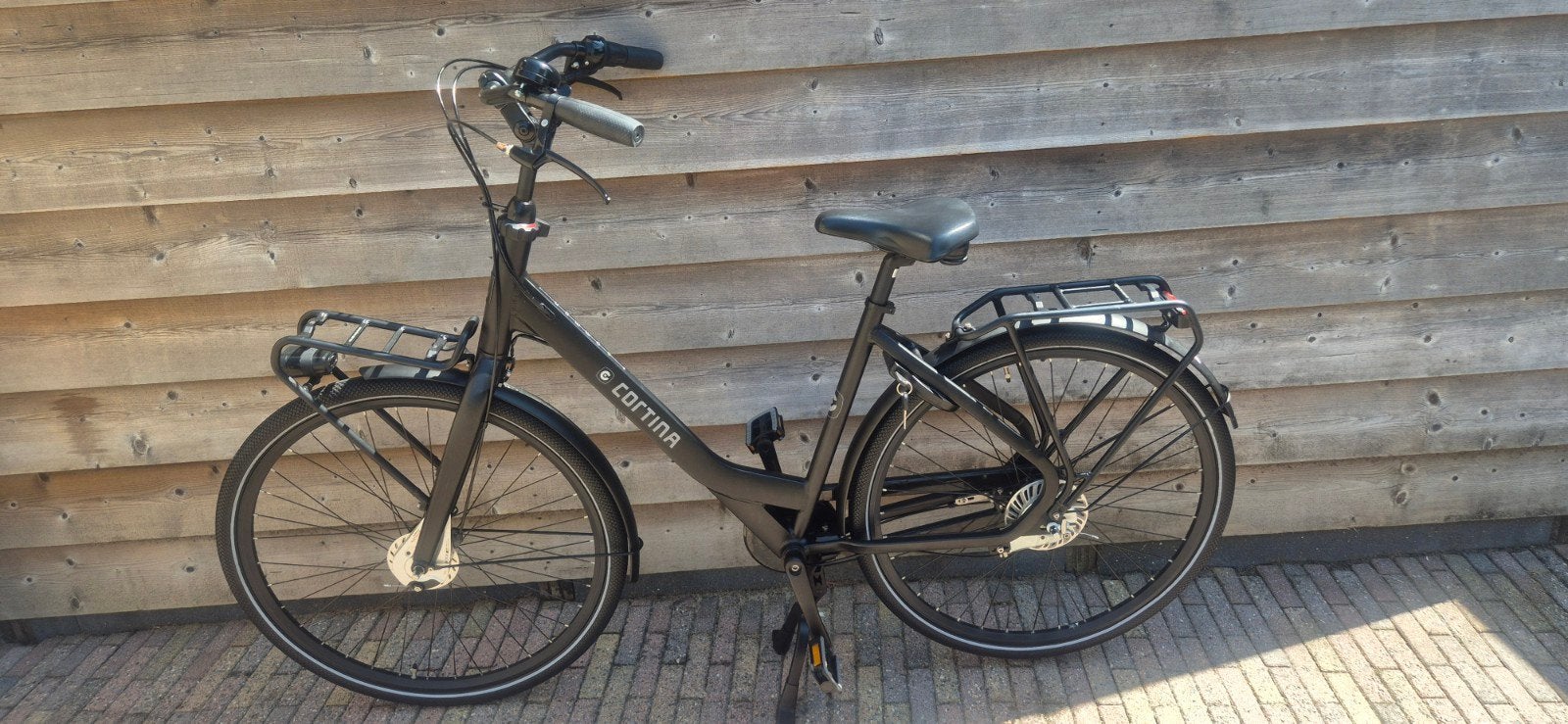 Cortina Common n7 28 inch mat zwart, Ophalen, 47 tot 50 cm, Versnellingen, Zo goed als nieuw