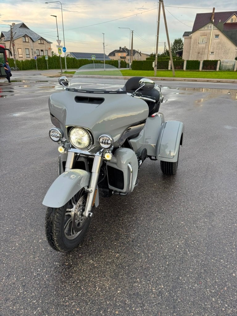 HARLEY DAVIDSON TRI GLIDE 2024, Xxxxxxxx, 1860 cc, 2 cilinders, Xxxxxxxxxx