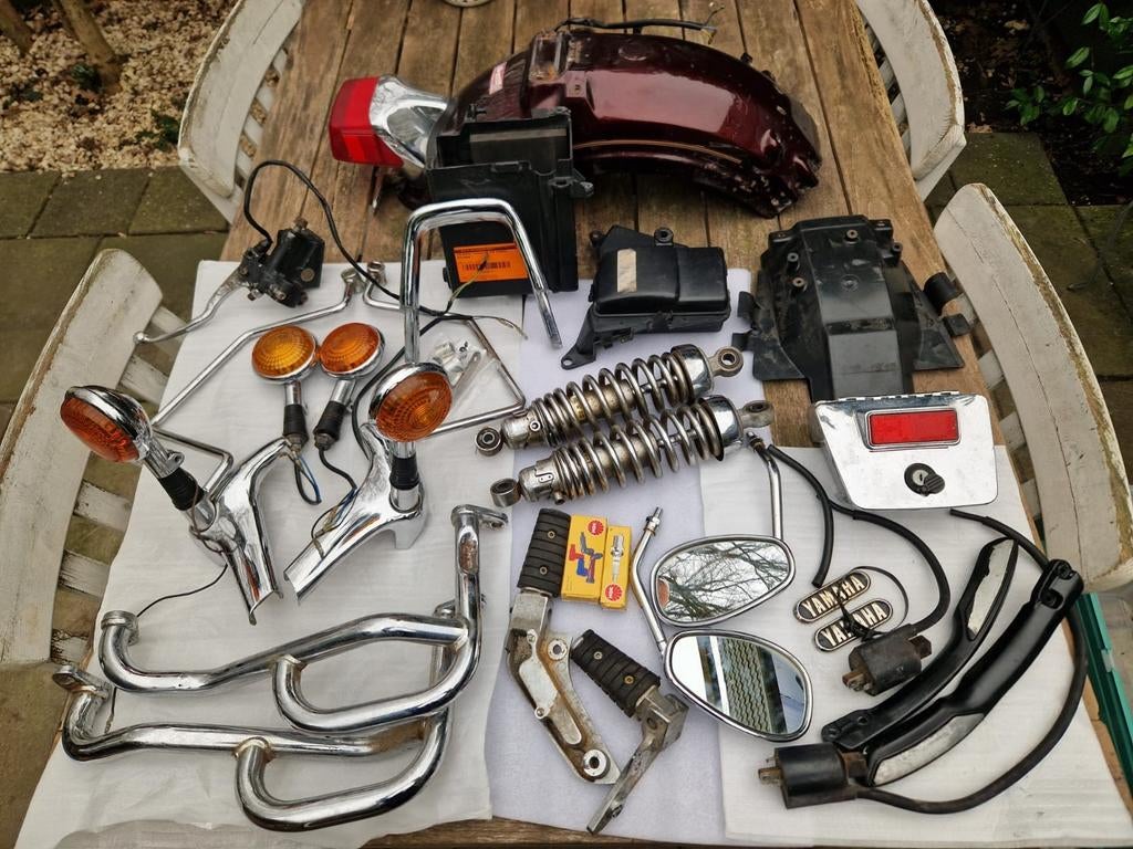 Diverse onderdelen Yamaha Virago XV700 uit 1986, Motoren, Ophalen