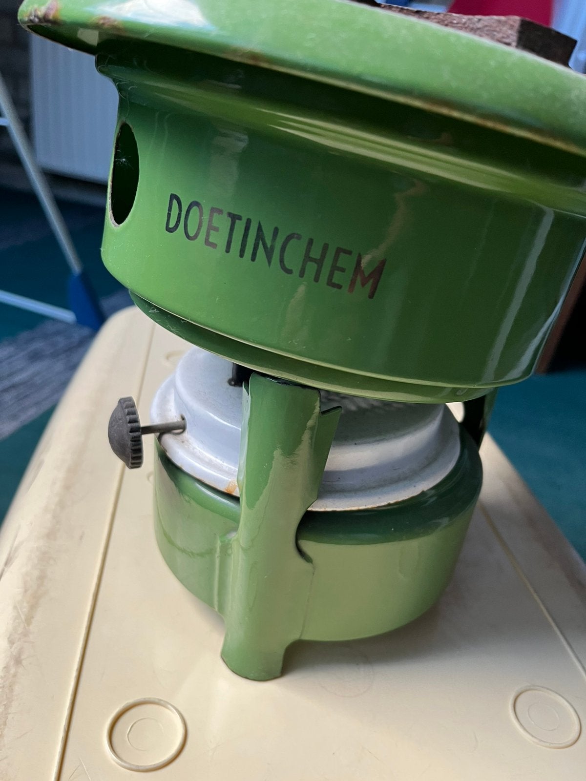 Petroleum stel Doetinchem beccon, Ophalen