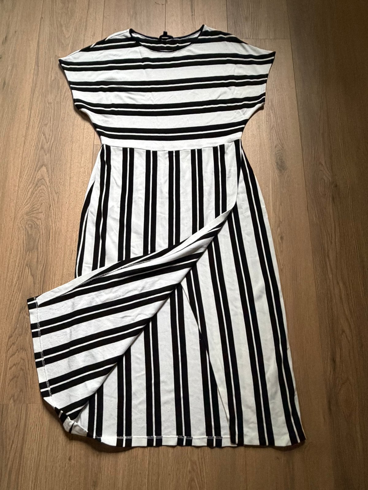 Massimo Dutti Jurk met Overslag Split - Maat L, Nieuw, Massimo Dutti, Zwart, Maat 42/44 (L), Nieuw