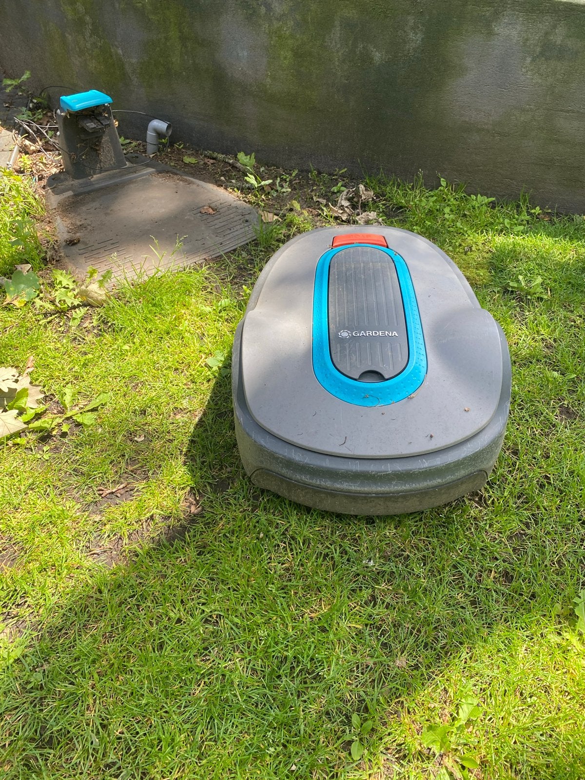 Gardena Sileno Life Robotmaaier 750, Tuin en Terras, Grasmaaiers, Cirkelmaaier, Gebruikt, Minder dan 30 cm, Accu-grasmaaier