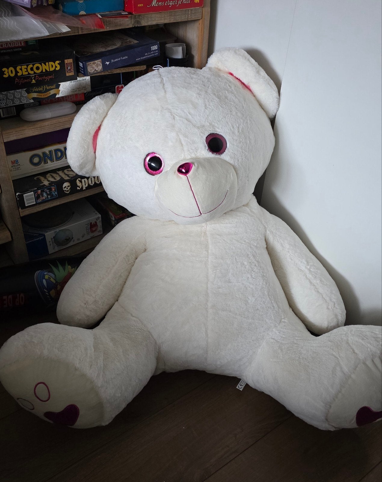 Grote witte teddybeer met roze details, Kinderen en Baby's, Ophalen, Beer, Zo goed als nieuw, Wit