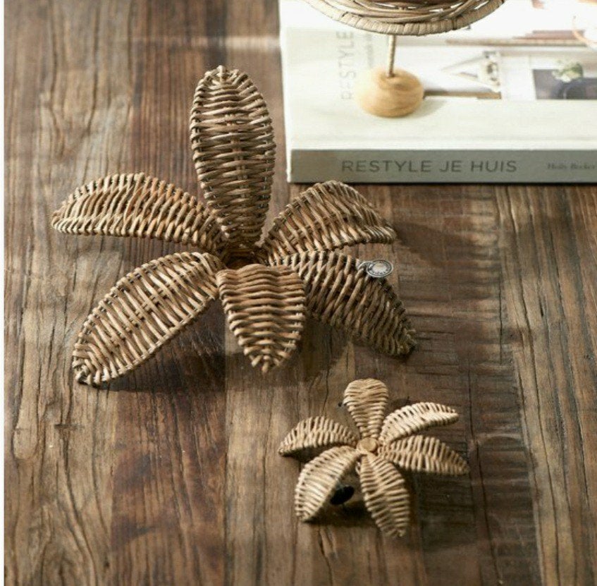 Riviera maison rustic rattan  decoratie flower,s 20%, Huis en Inrichting, Woonaccessoires | Overige, Ophalen, Zo goed als nieuw
