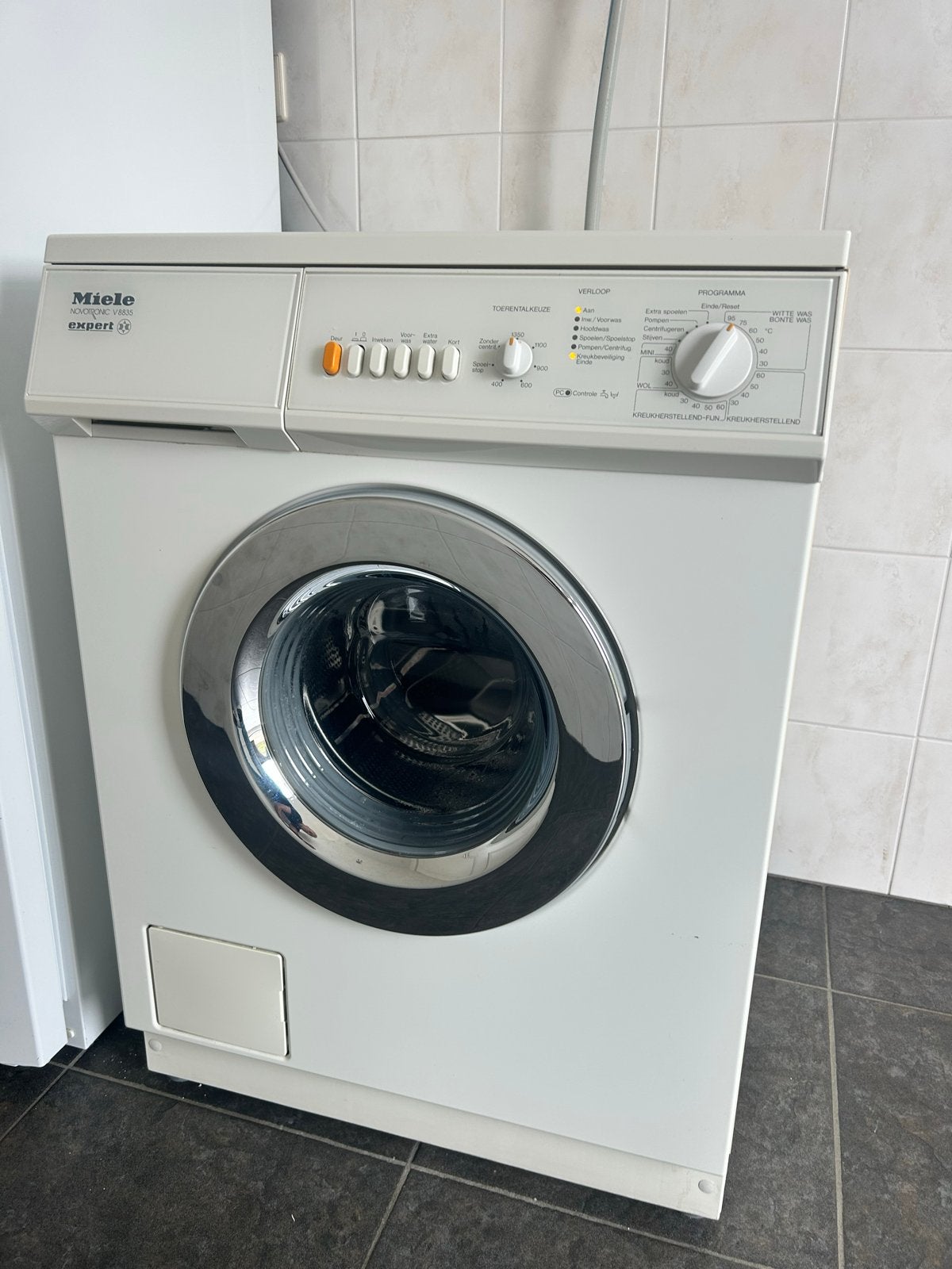 Miele Novotronic V8835 Wasmachine - Gebruikt, Ophalen, Gebruikt, Voorlader, Wolwasprogramma