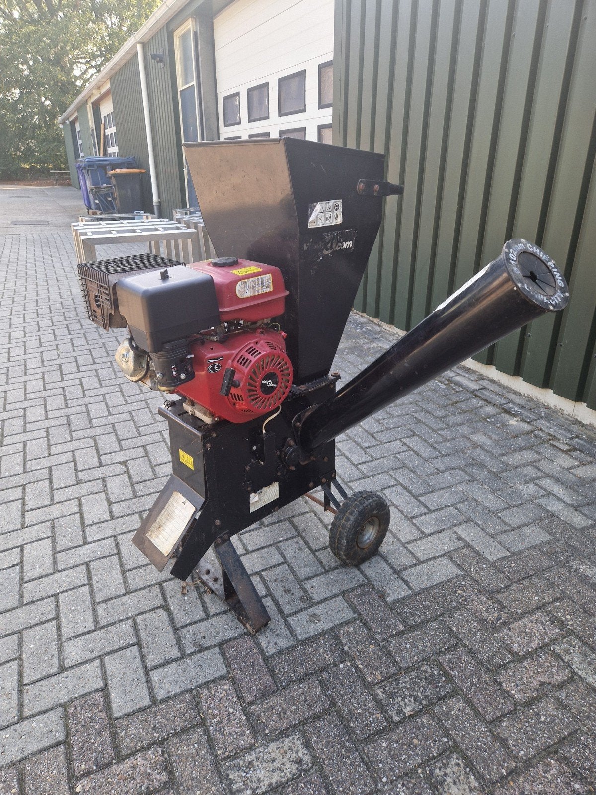 Takkenversnipperaar 15pk, Tuin en Terras, Ophalen, Zo goed als nieuw, Benzine
