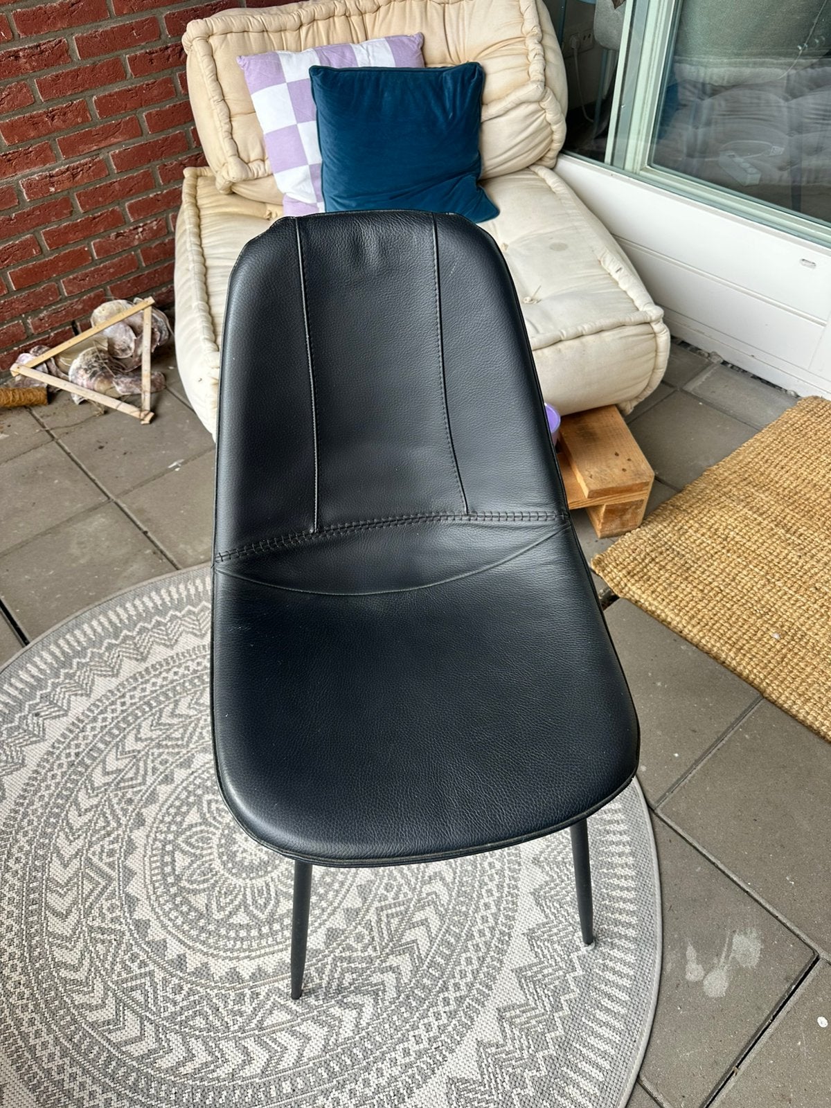 Gratis stoel - zwart imitatie leer, Ophalen, Gebruikt, Zwart, Leer