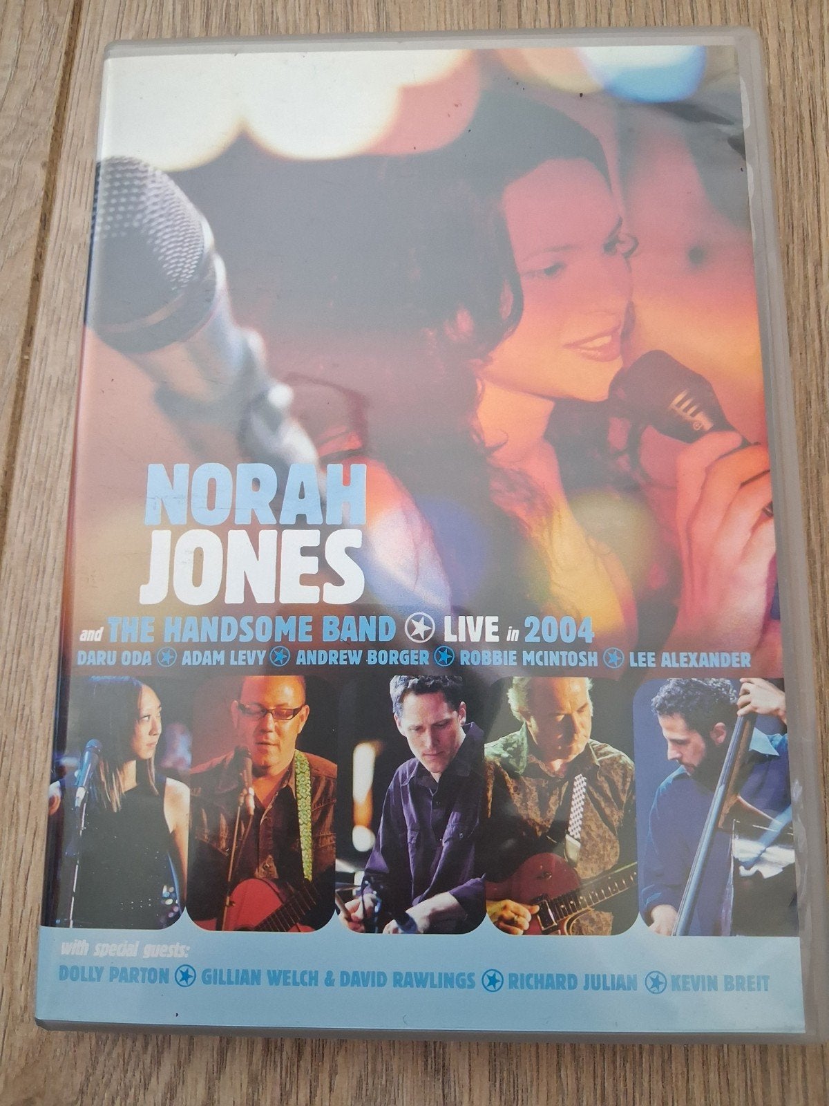 Norah Jones & The Handsome Band - Live in 2004 DVD, Alle leeftijden, Nederlands, Inclusief doosje, Ophalen of Verzenden