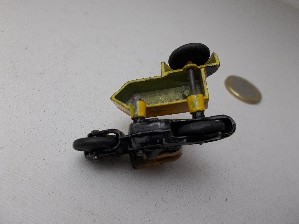 1938 Dinky Toys 44B MOTORCYCLE "AA" + SIDE CAR!, Ophalen of Verzenden, Gebruikt, Overige typen, Dinky Toys