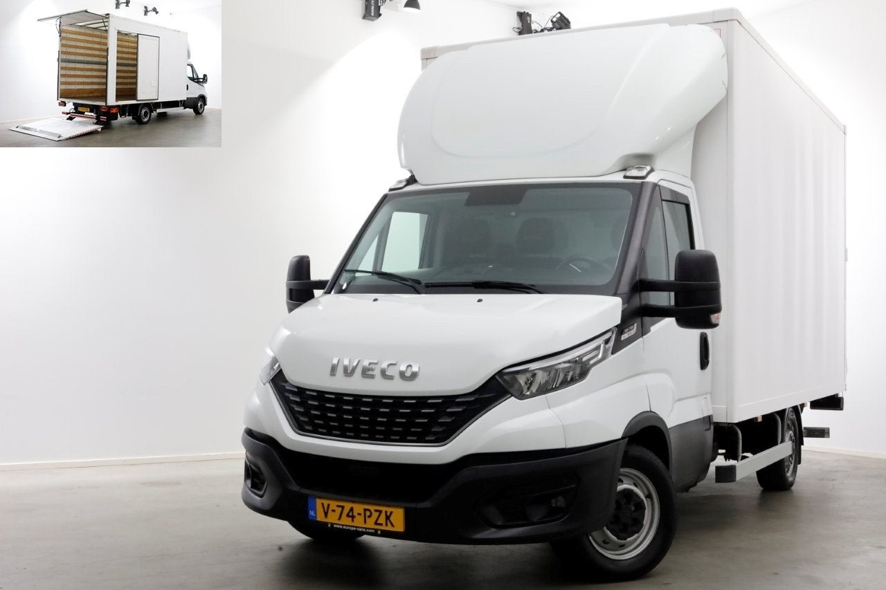 Iveco Daily 35S18 3.0 180pk HiMatic Automaat Bakwagen met la, Automaat, Dealer onderhouden, Achterwielaandrijving, Gebruikt