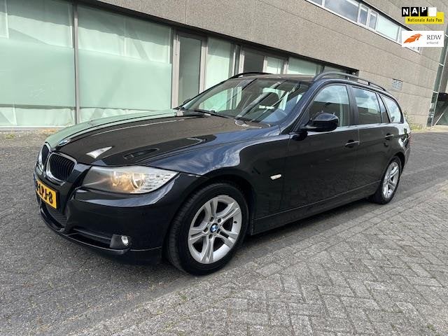 BMW 3-serie Touring 320i Business Line AUTOMAAT CLIMAT BJ 6-, Automaat, 4 cilinders, 1435 kg, Zwart