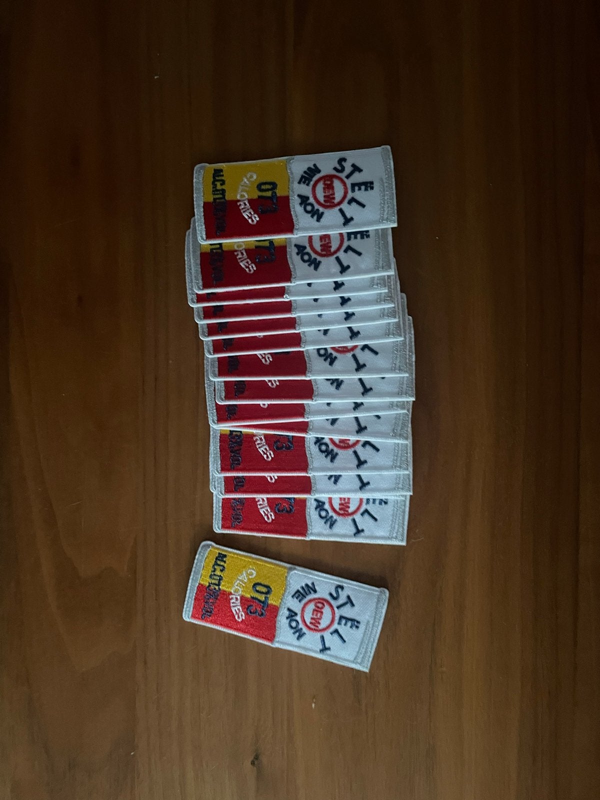 Carnavals emblemen - Diverse leuke patches, Ophalen of Verzenden, Gebruikt, Meerdere stickers