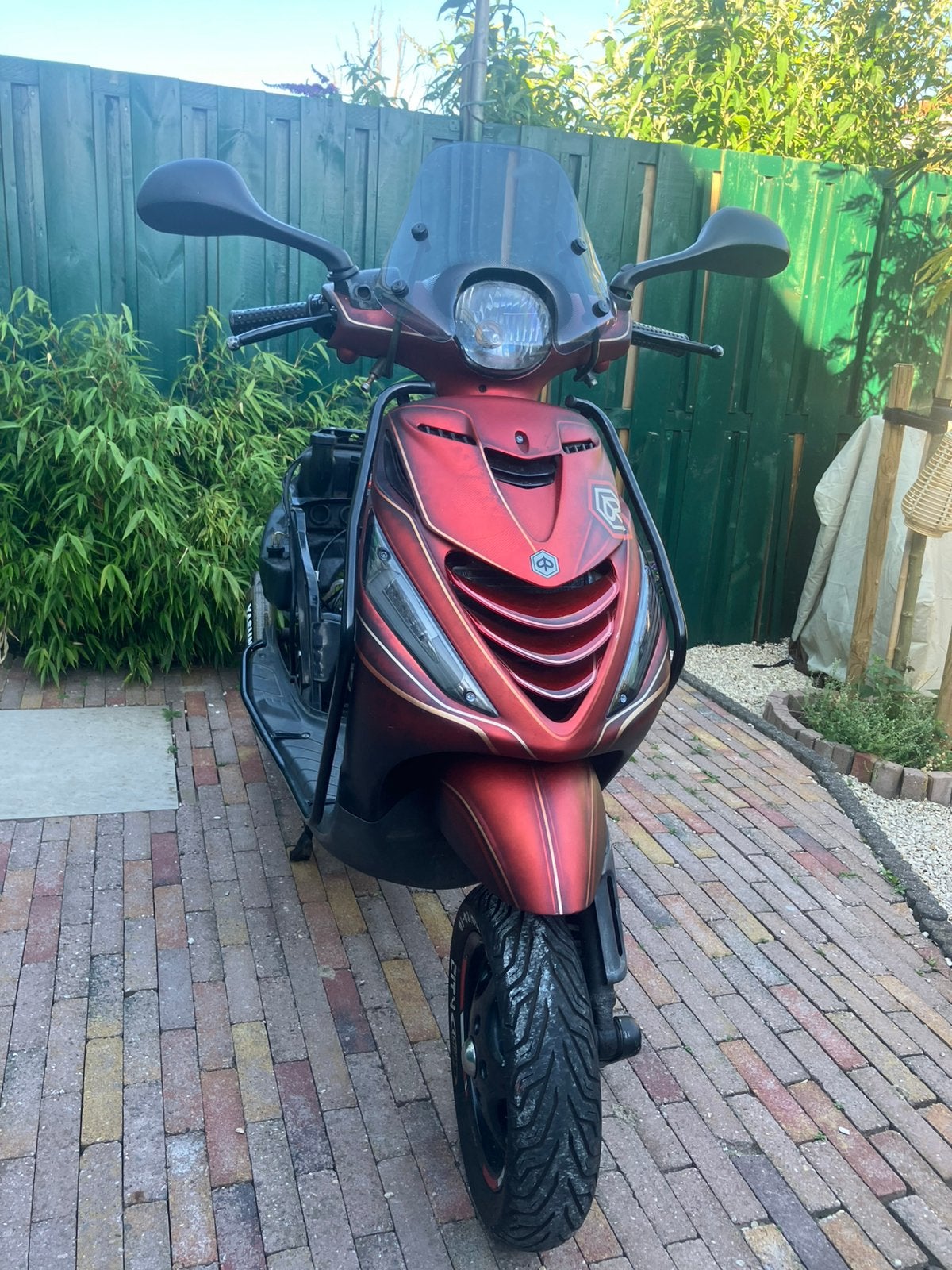 Custom Zip SP H2O 70cc - origineel lc!, Tweetakt, Maximaal 45 km/u, Ophalen of Verzenden, Zo goed als nieuw