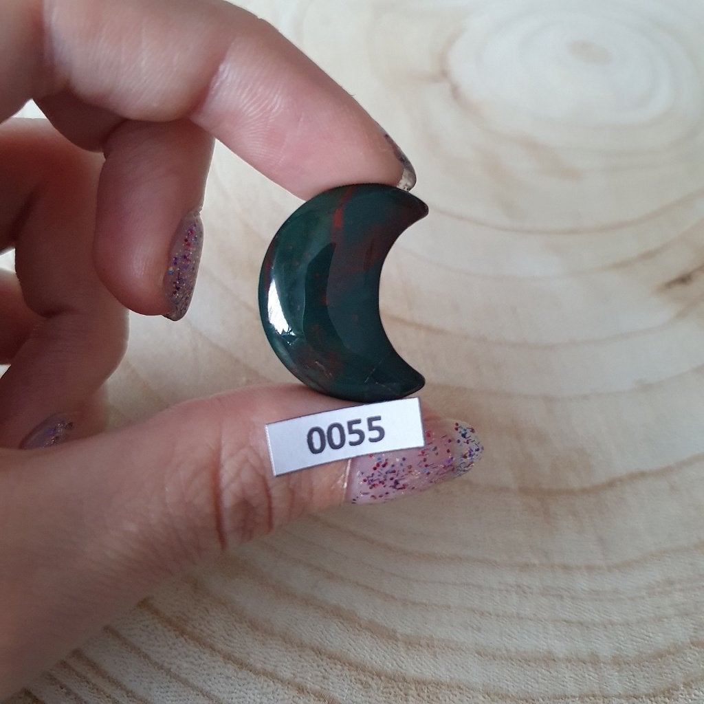 Edelsteen, Oceaan Jaspis maan 2x3 cm, NR 55, Cadeau,, D, Nieuw, Ophalen of Verzenden, D