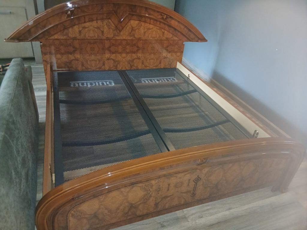 Hoogglans bed 1.60 bij 2meter, Huis en Inrichting, Slaapkamer | Bedden, Ophalen of Verzenden, Tweepersoons, Hout, 160 cm