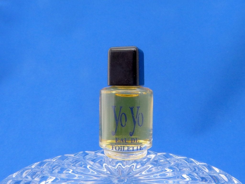 Mini - YO YO - Yo Yo - 5ml - edt - 4,2cm, Ophalen of Verzenden, Gebruikt, Miniatuur, Gevuld