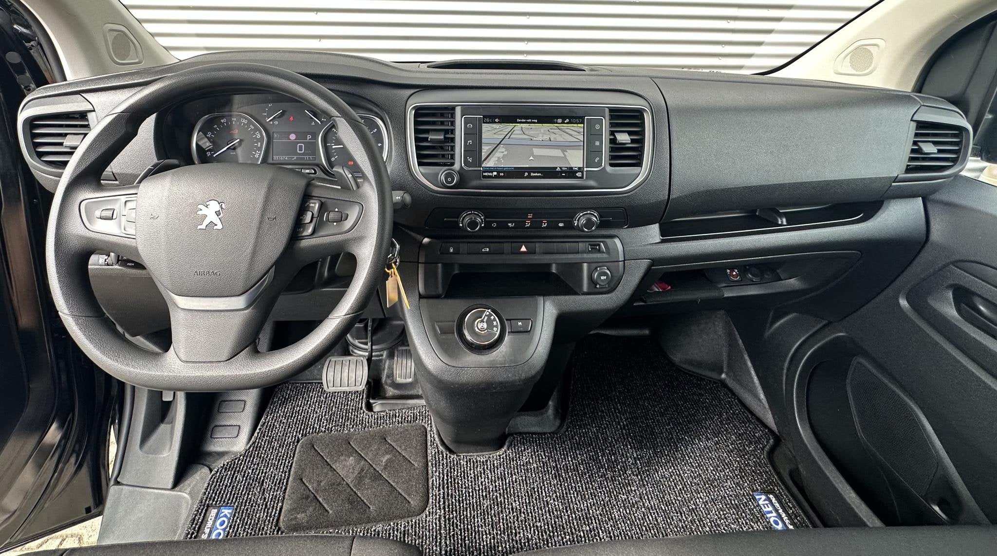Peugeot Expert 2.0 BlueHDI 145 pk L2 AUTOMAAT|Navi|Carplay|C, Stof, Gebruikt, Euro 6, 4 cilinders